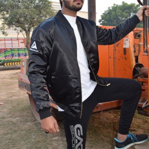 Classic styling bomber jacket
